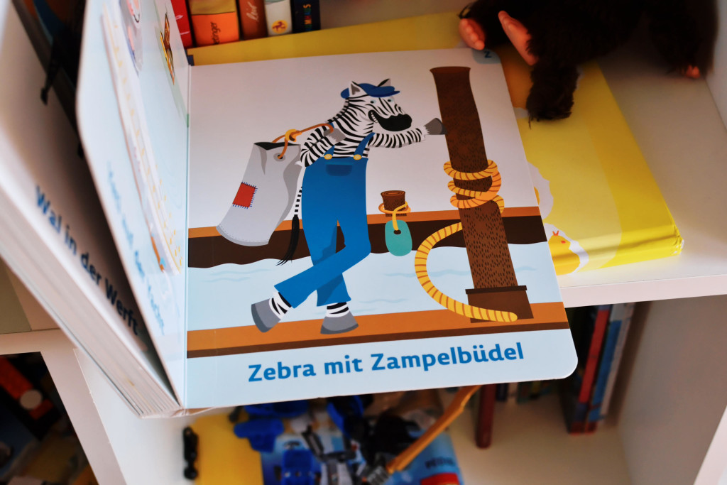 Bilderbuchbild: Zebra mit Zampelbüdel